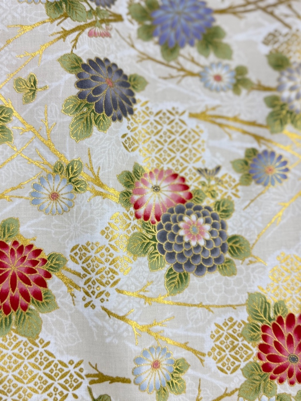 New Hanabi by Hana QH Textiles 3 yds Fabric Cotton Quilting Asian Floral Gold